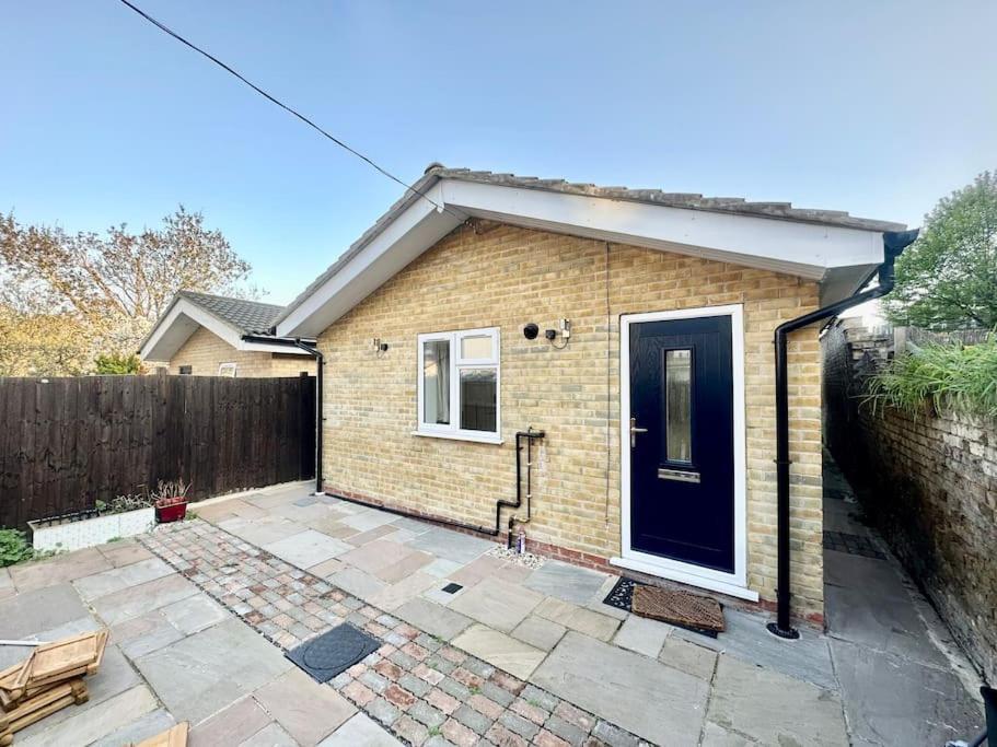 2 Bedroom House,Brownhillrd Se6 London Eksteriør billede